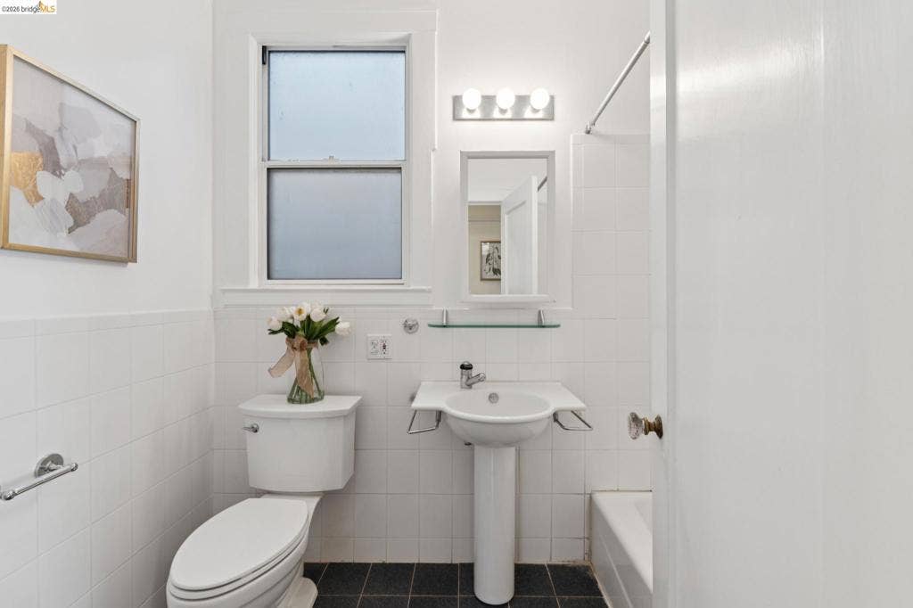715 17Th Ave, San Francisco, CA 94121 715 17Th Ave, San Francisco, CA 94121