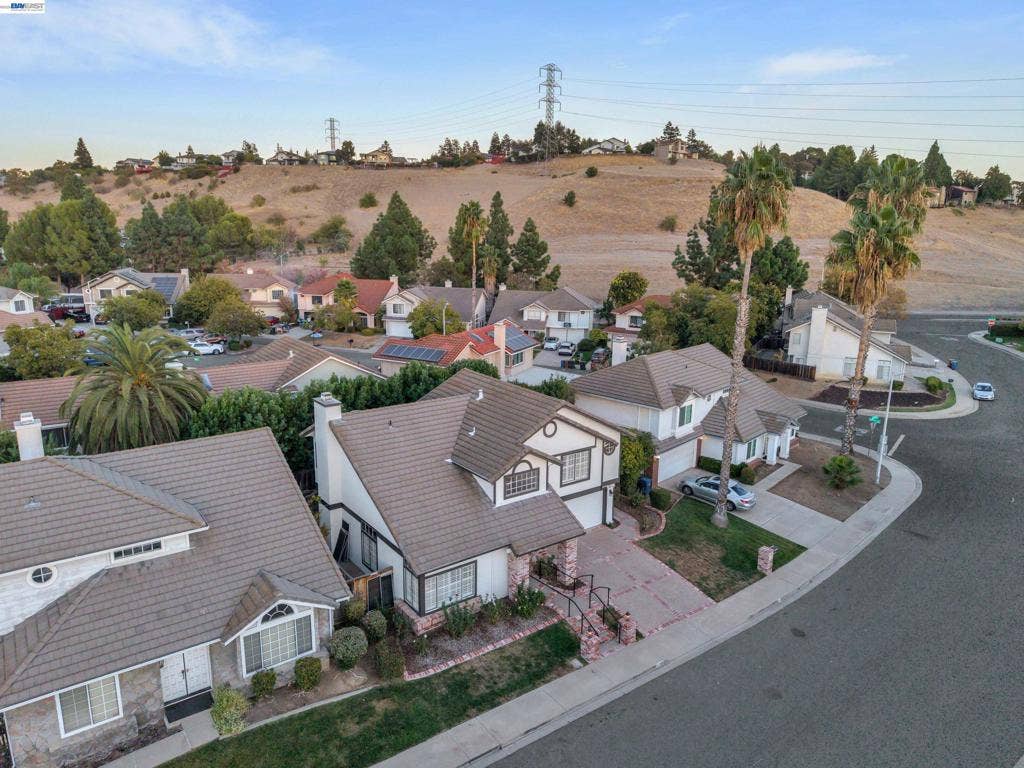 3520 Centennial Dr, Antioch, CA 94509 3520 Centennial Dr, Antioch, CA 94509