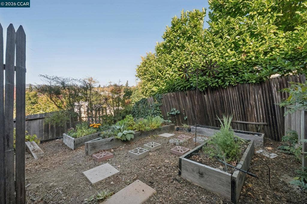 540 Boulevard Way, Piedmont, CA 94610 540 Boulevard Way, Piedmont, CA 94610