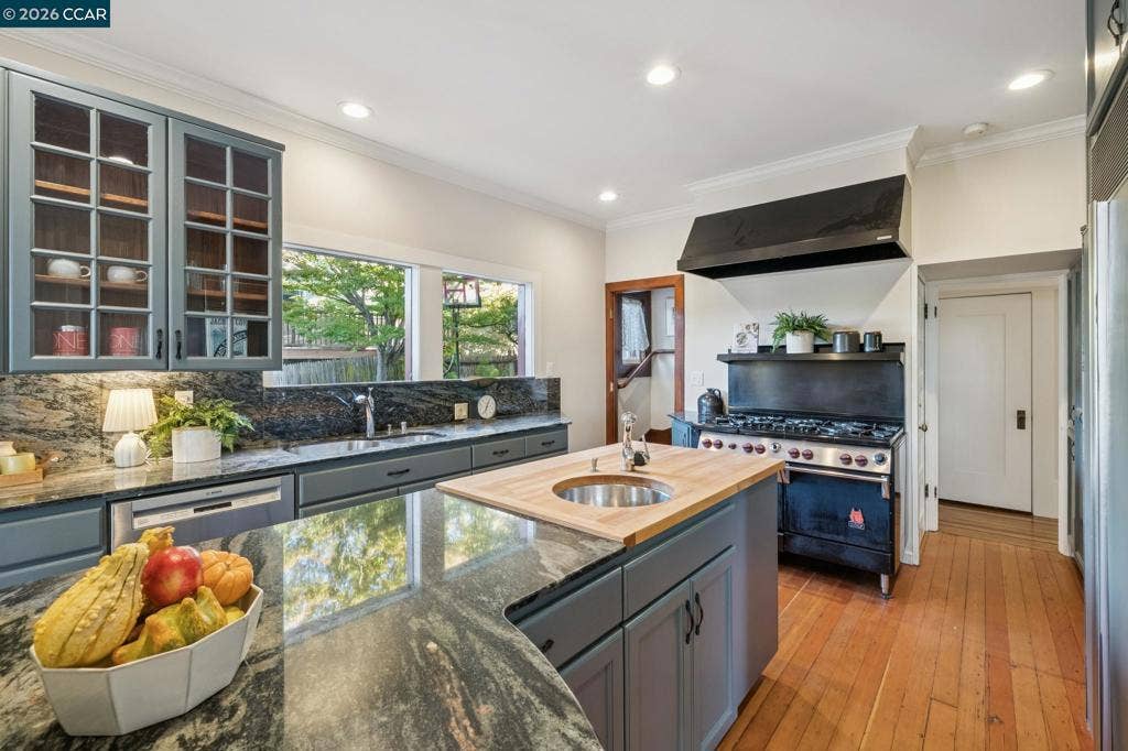 540 Boulevard Way, Piedmont, CA 94610 540 Boulevard Way, Piedmont, CA 94610