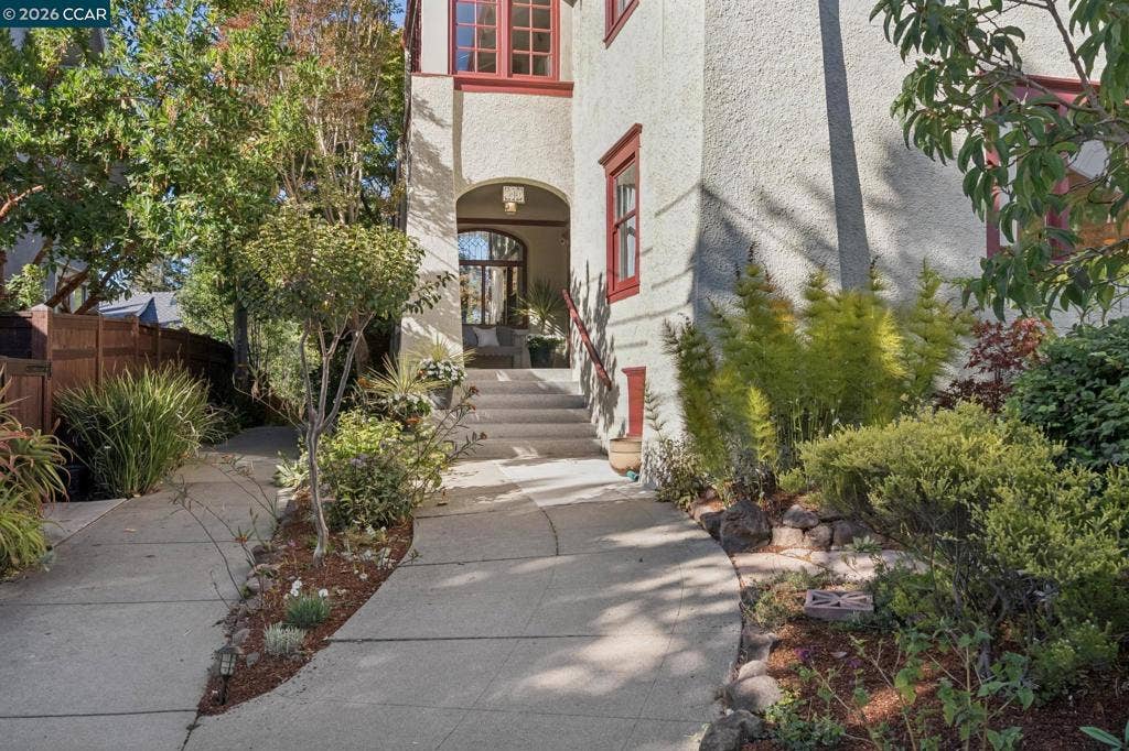 540 Boulevard Way, Piedmont, CA 94610 540 Boulevard Way, Piedmont, CA 94610