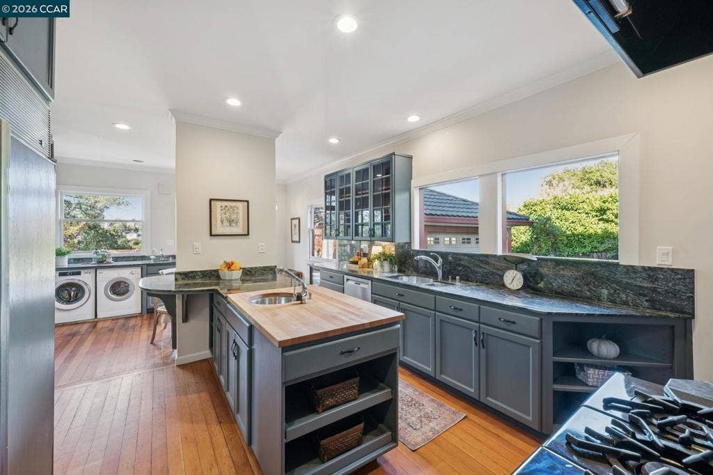 540 Boulevard Way, Piedmont, CA 94610 540 Boulevard Way, Piedmont, CA 94610