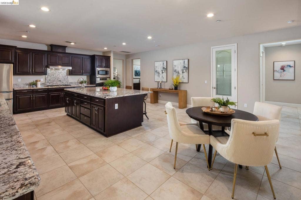 636 Ward Creek Ct, Brentwood, CA 94513 636 Ward Creek Ct, Brentwood, CA 94513