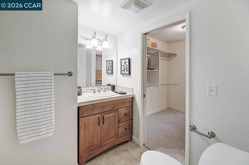 1309 Skycrest Dr, #5, Walnut Creek, CA 94595 1309 Skycrest Dr, #5, Walnut Creek, CA 94595