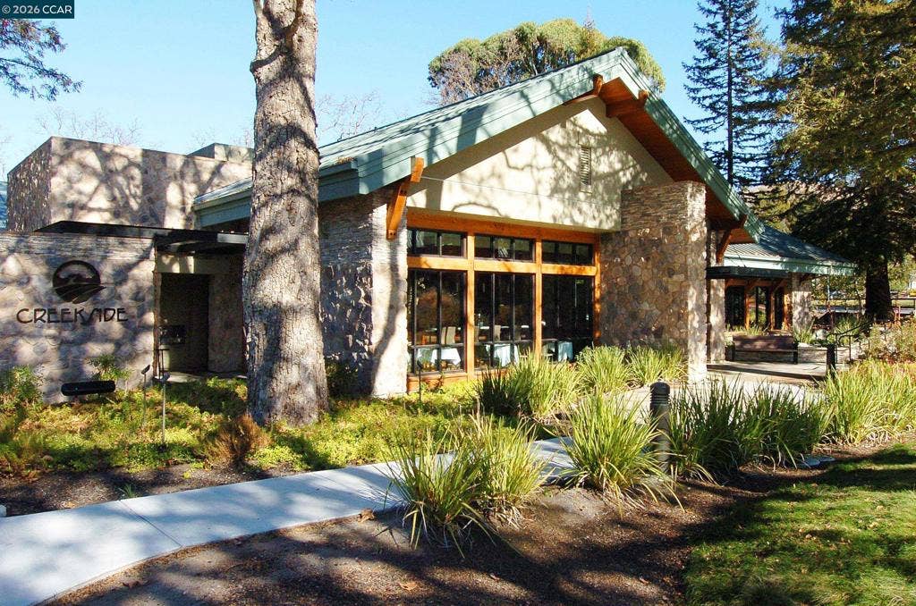 1309 Skycrest Dr, #5, Walnut Creek, CA 94595 1309 Skycrest Dr, #5, Walnut Creek, CA 94595