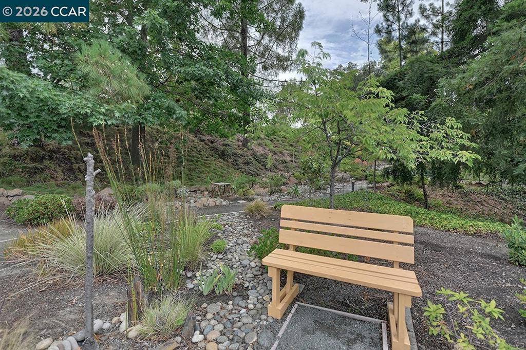 1309 Skycrest Dr, #5, Walnut Creek, CA 94595 1309 Skycrest Dr, #5, Walnut Creek, CA 94595