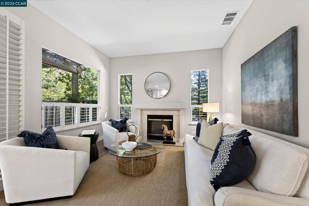 1800 Wales Drive, Walnut Creek, CA 94595 1800 Wales Drive, Walnut Creek, CA 94595