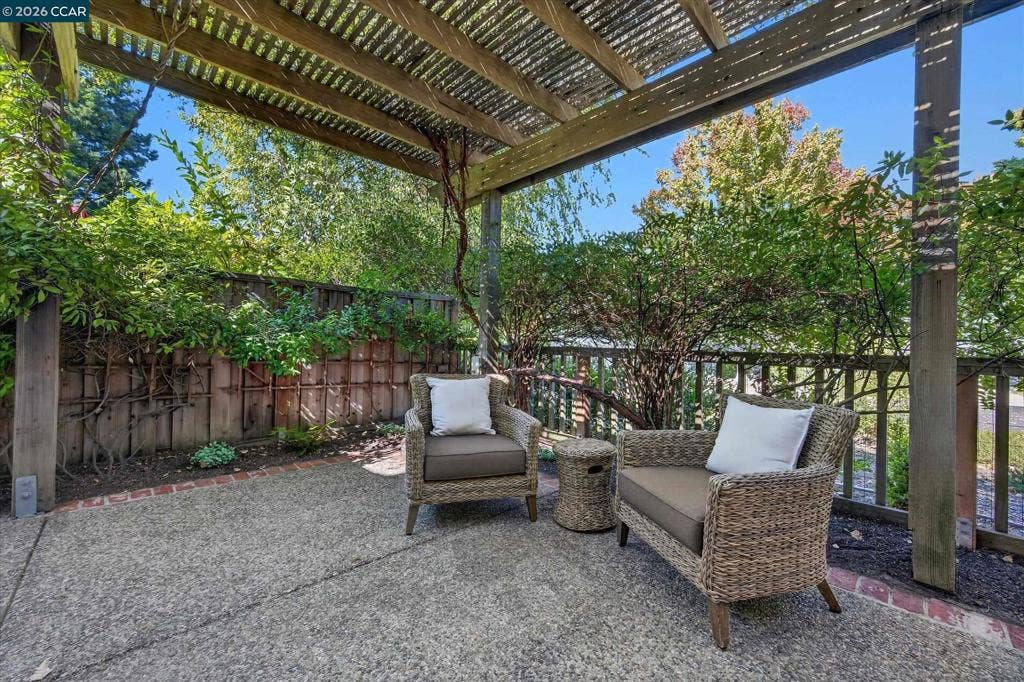 1800 Wales Drive, Walnut Creek, CA 94595 1800 Wales Drive, Walnut Creek, CA 94595