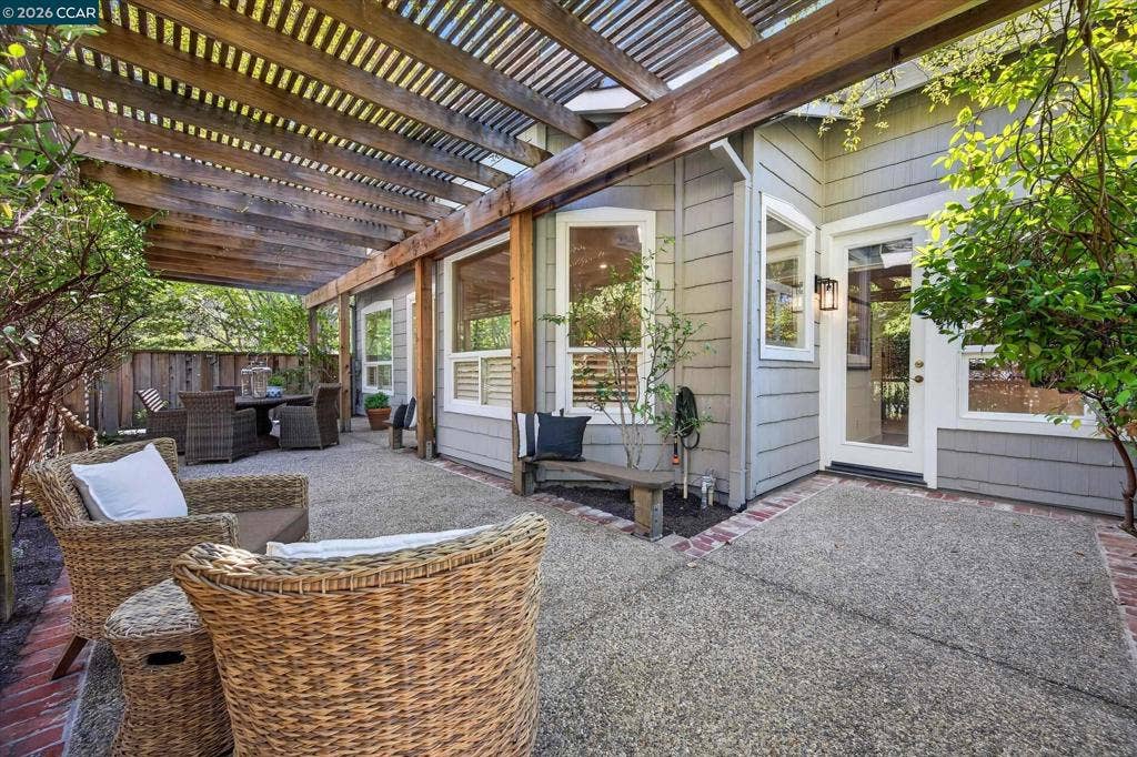 1800 Wales Drive, Walnut Creek, CA 94595 1800 Wales Drive, Walnut Creek, CA 94595
