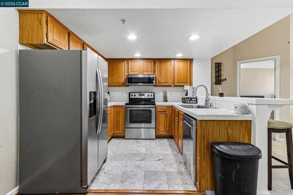 204 Stone Pine Ln, San Ramon, CA 94583 204 Stone Pine Ln, San Ramon, CA 94583
