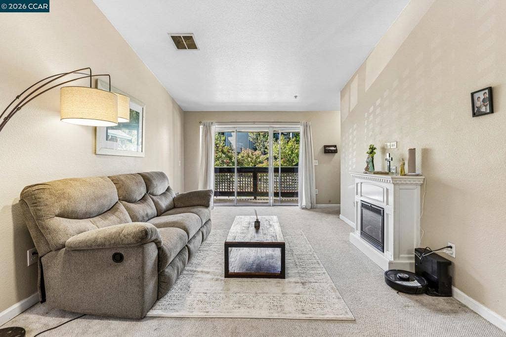 204 Stone Pine Ln, San Ramon, CA 94583 204 Stone Pine Ln, San Ramon, CA 94583