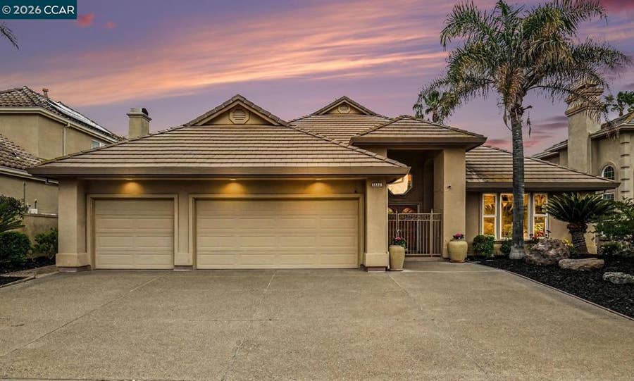 Property photo for 5666 Oakmont Ct, Discovery Bay, CA