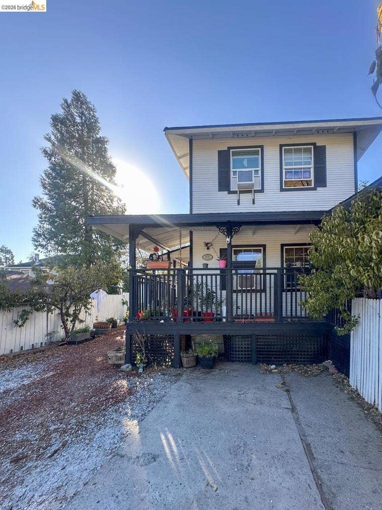 Property photo for 18120 4th Avenue, Jamestown, CA