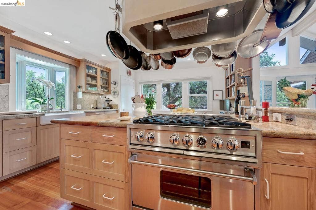 3369 Westside RD, Healdsburg, CA 95448 3369 Westside RD, Healdsburg, CA 95448