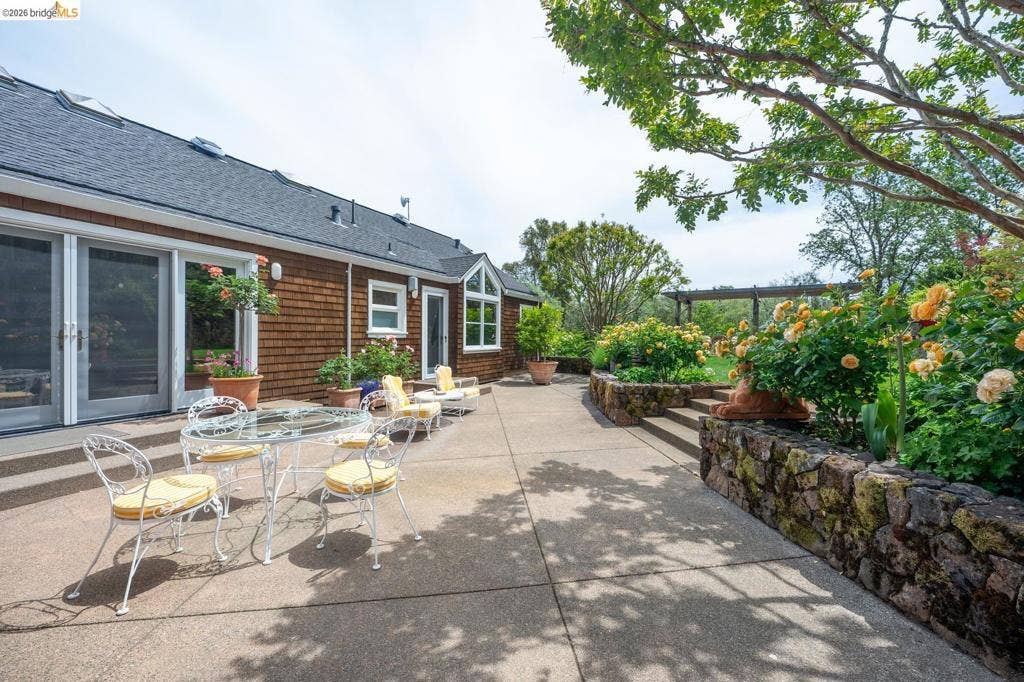 3369 Westside RD, Healdsburg, CA 95448 3369 Westside RD, Healdsburg, CA 95448