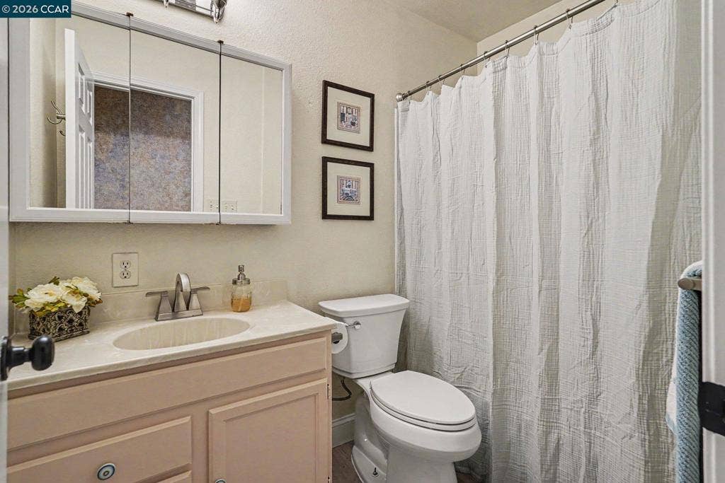 2214 Pacheco Blvd, Martinez, CA 94553