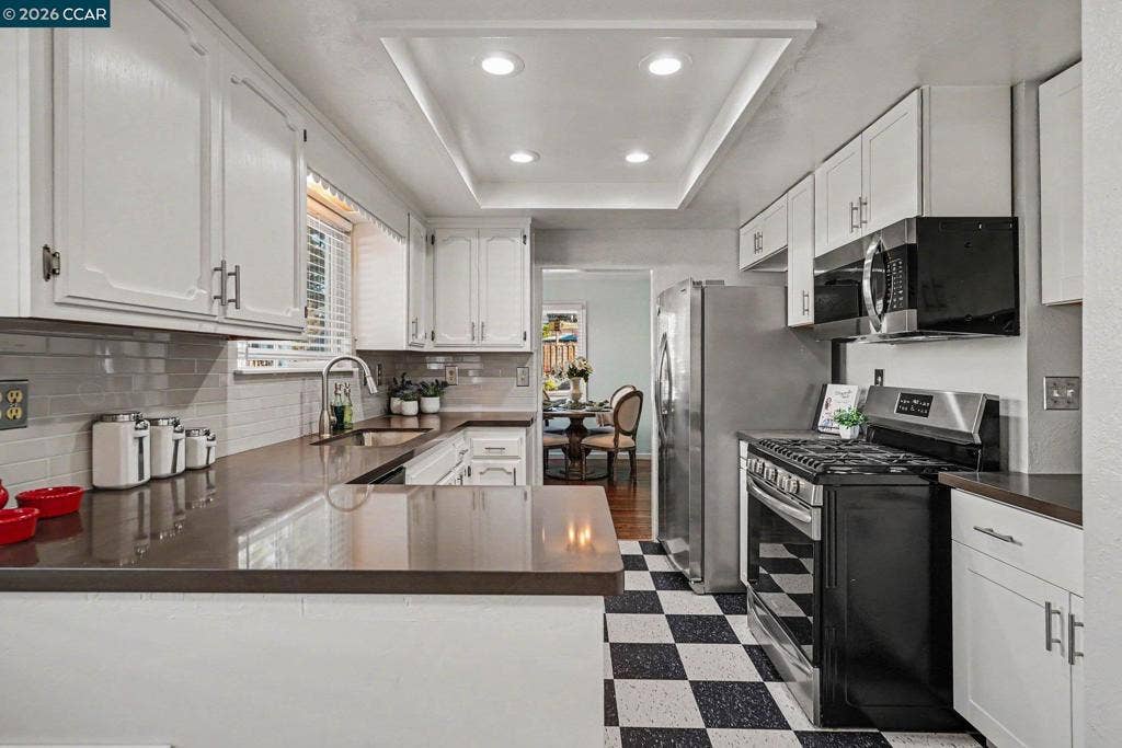 2214 Pacheco Blvd, Martinez, CA 94553