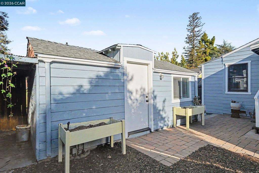 2214 Pacheco Blvd, Martinez, CA 94553