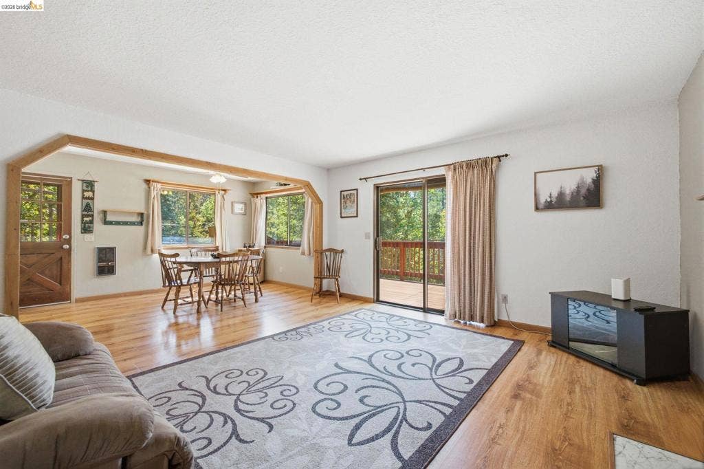 23593 Lakewood Dr, Twain Harte, CA 95383 23593 Lakewood Dr, Twain Harte, CA 95383
