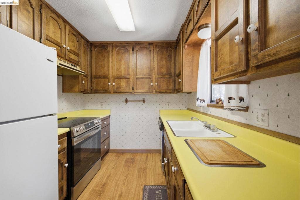 23593 Lakewood Dr, Twain Harte, CA 95383 23593 Lakewood Dr, Twain Harte, CA 95383