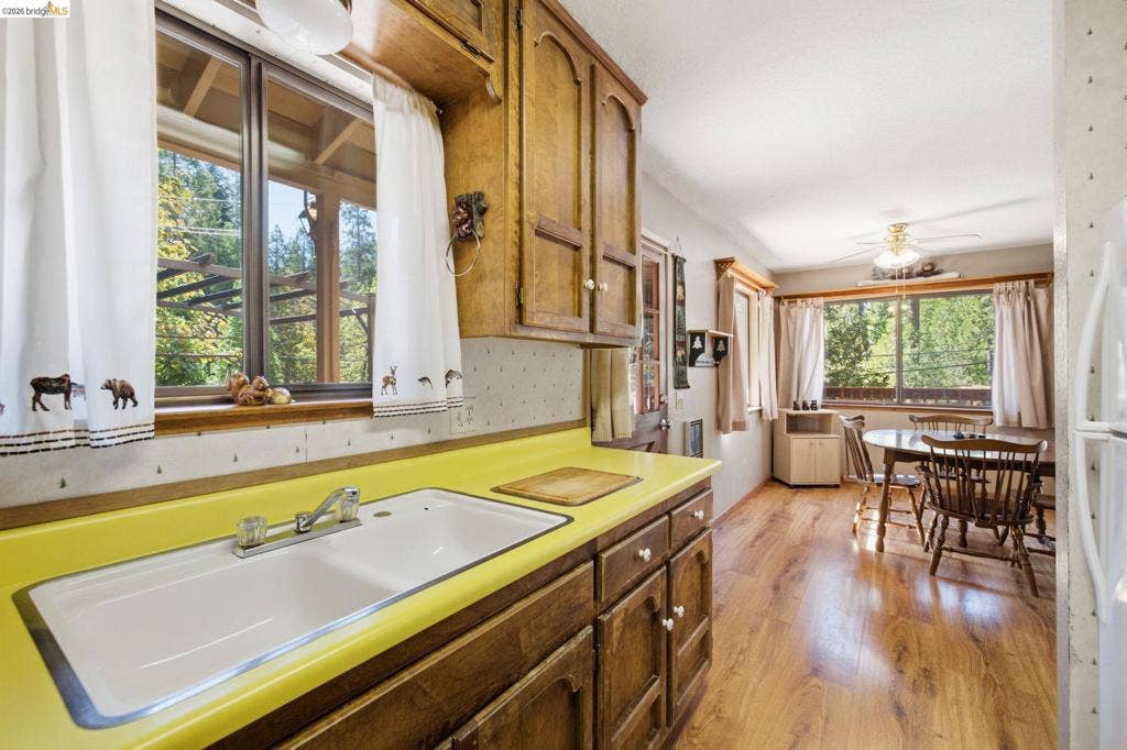 23593 Lakewood Dr, Twain Harte, CA 95383 23593 Lakewood Dr, Twain Harte, CA 95383