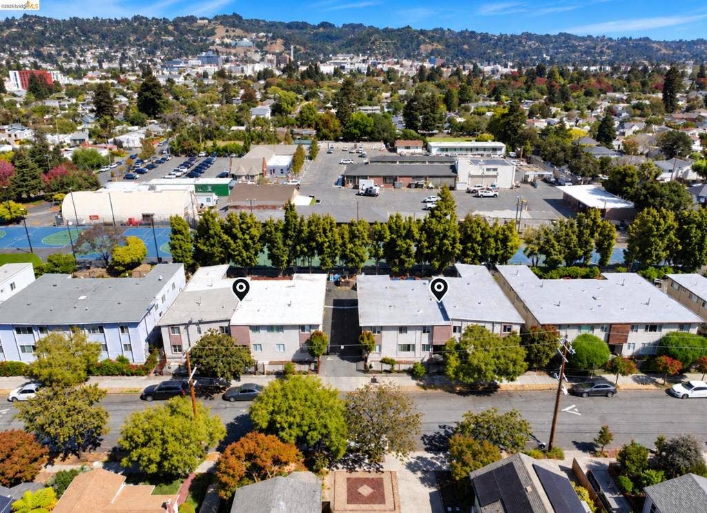 2223 Bonar St, Berkeley, CA 94702 2223 Bonar St, Berkeley, CA 94702