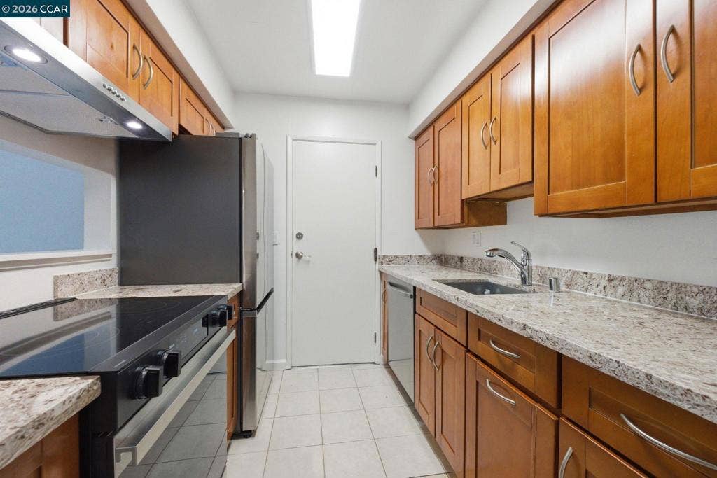 1069 Mohr Lane, #C, Concord, CA 94518 1069 Mohr Lane, #C, Concord, CA 94518