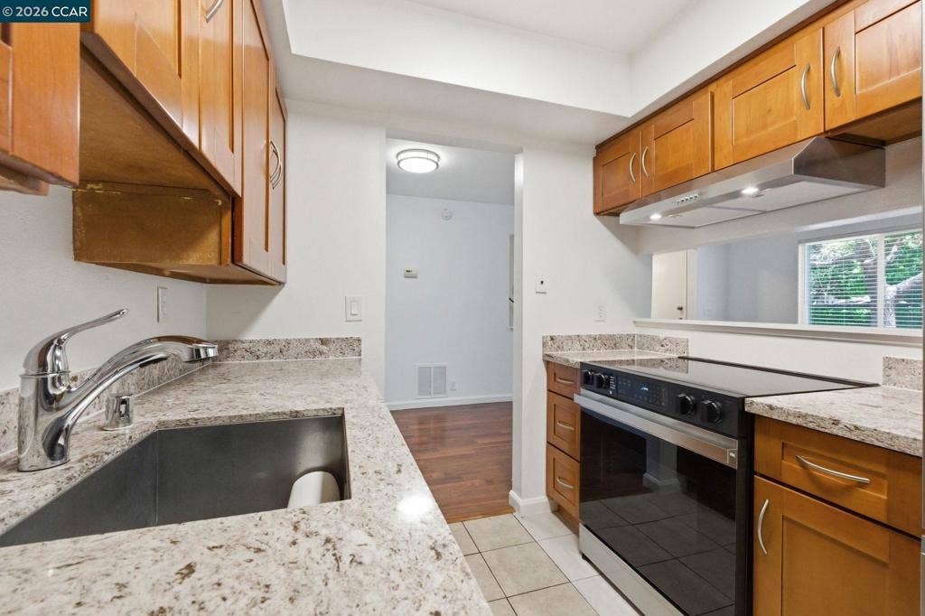 1069 Mohr Lane, #C, Concord, CA 94518 1069 Mohr Lane, #C, Concord, CA 94518
