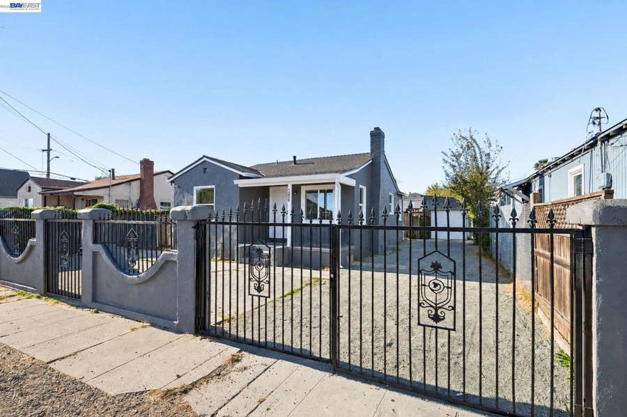 Property photo for 1209 84th Ave, Oakland, CA