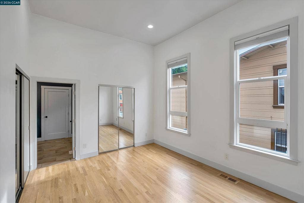 1642 14th St, Oakland, CA 94607 1642 14th St, Oakland, CA 94607