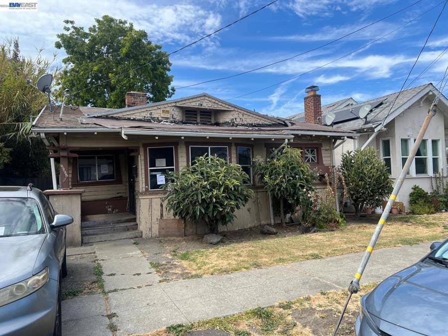Property photo for 6225 Tevis St, Oakland, CA