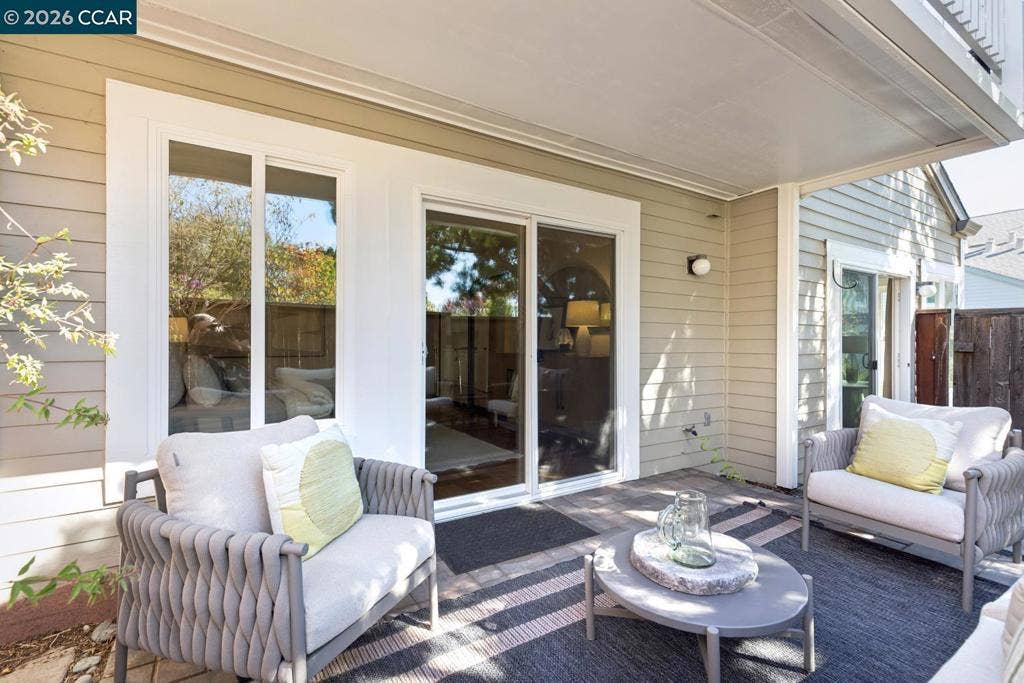 28 Shepardson Ln, Alameda, CA 94502 28 Shepardson Ln, Alameda, CA 94502