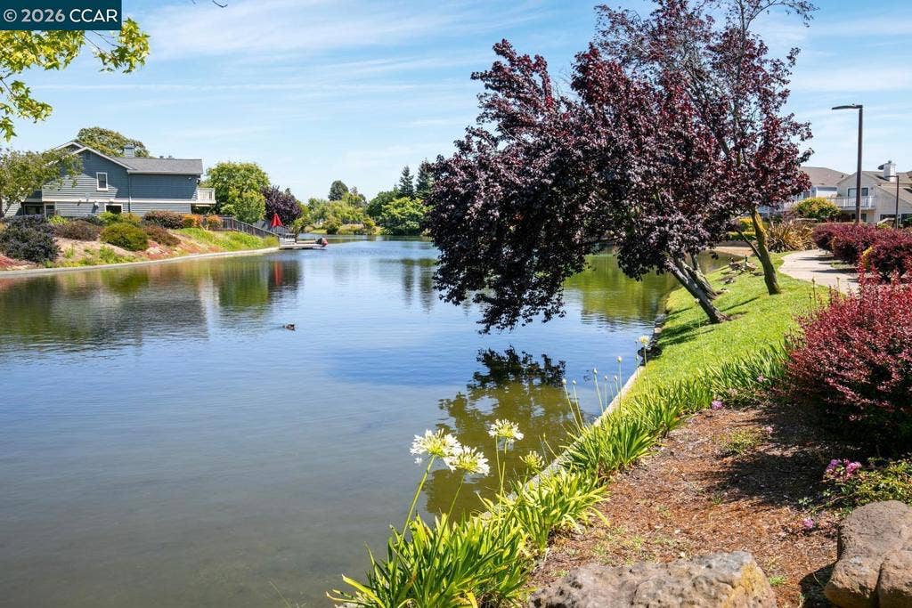 28 Shepardson Ln, Alameda, CA 94502 28 Shepardson Ln, Alameda, CA 94502