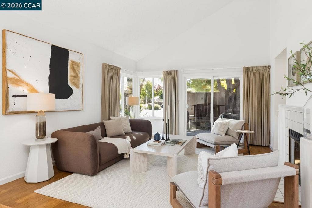 28 Shepardson Ln, Alameda, CA 94502 28 Shepardson Ln, Alameda, CA 94502