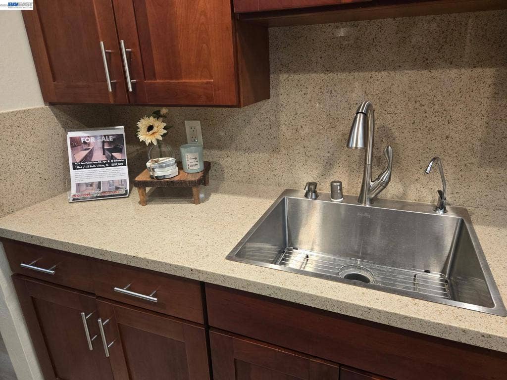 4176 San Pablo Dam Rd, #B, El Sobrante, CA 94803 4176 San Pablo Dam Rd, #B, El Sobrante, CA 94803