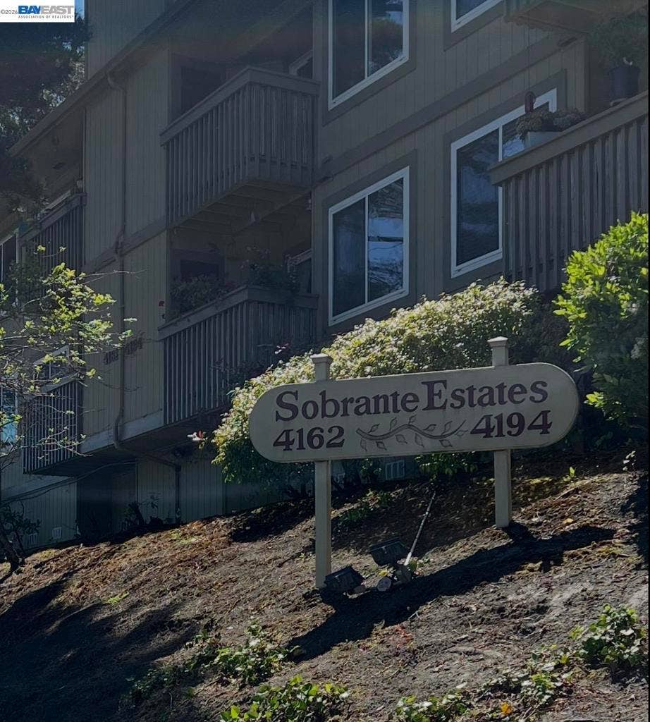 4176 San Pablo Dam Rd, #B, El Sobrante, CA 94803 4176 San Pablo Dam Rd, #B, El Sobrante, CA 94803