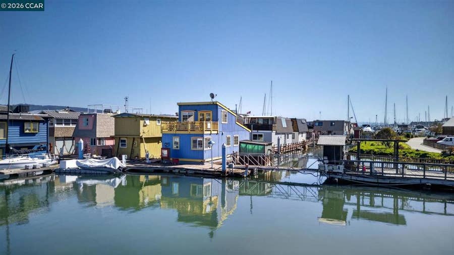 Property photo for 2394 Mariner Square Dr, #B2, Alameda, CA