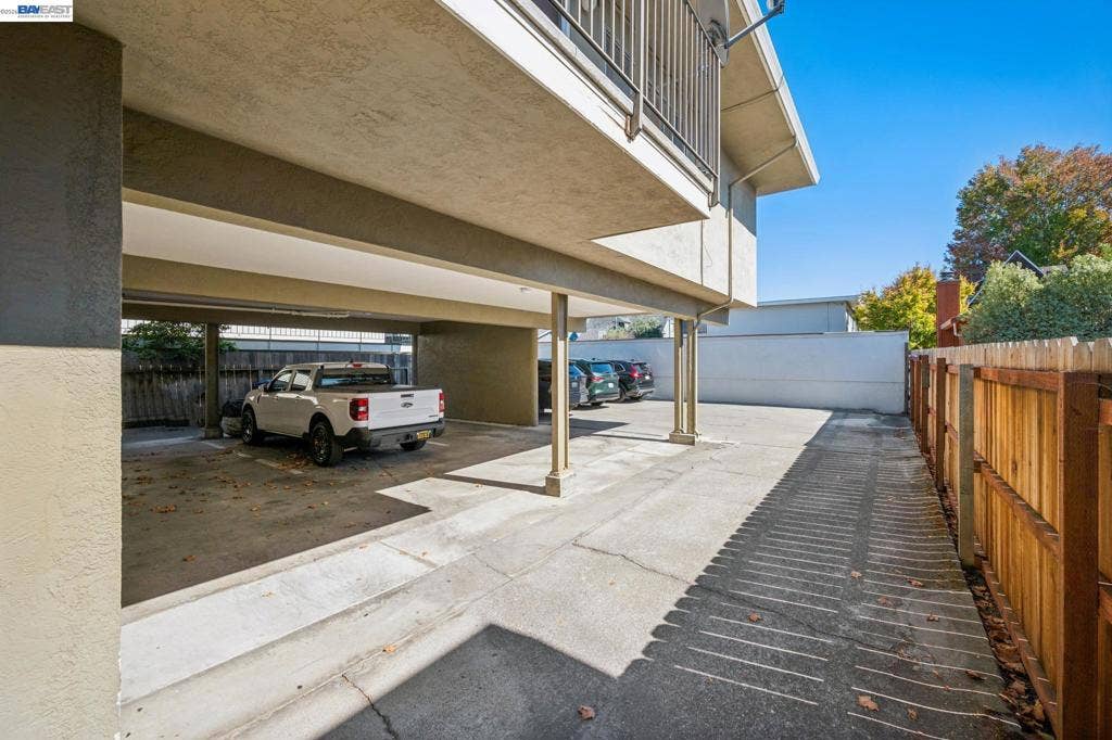 1526 Verdi St, Alameda, CA 94501