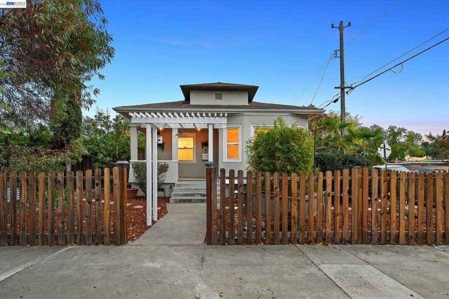 Property photo for 1713 Elm St, Livermore, CA