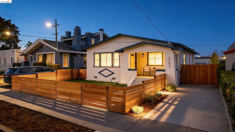 Property photo for 2562 67th Ave, Oakland, CA