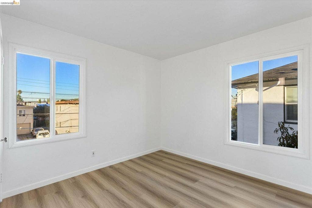2933 Stanton St, Berkeley, CA 94702 2933 Stanton St, Berkeley, CA 94702