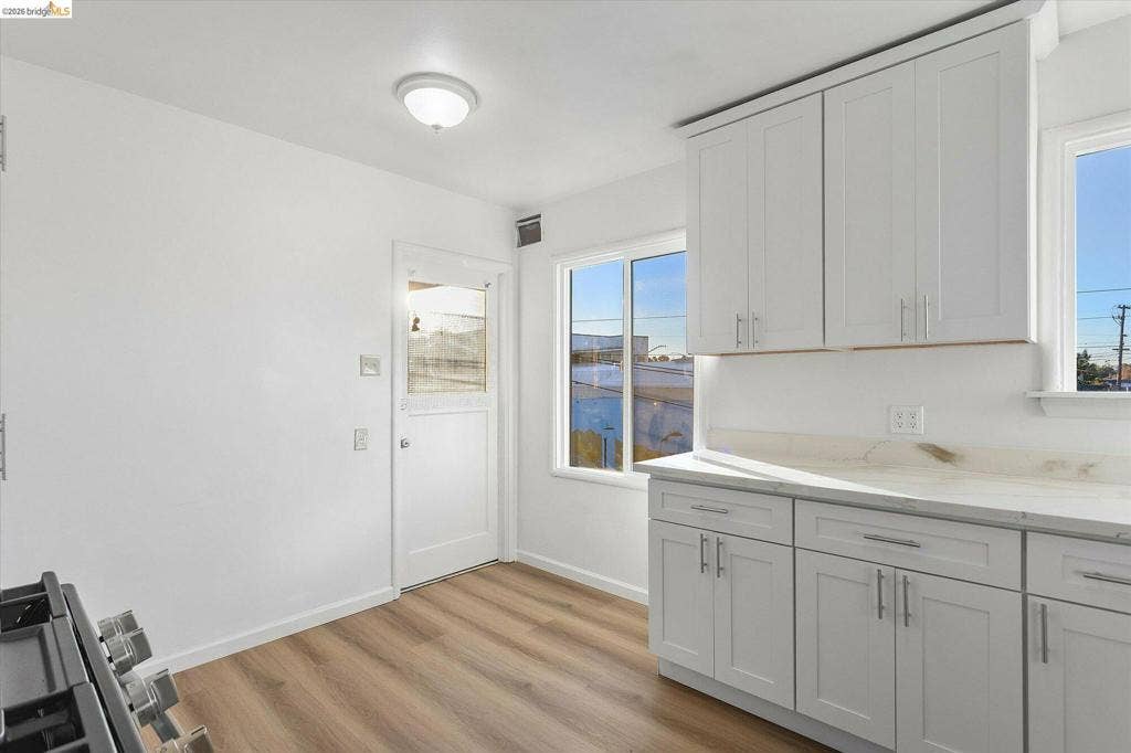 2933 Stanton St, Berkeley, CA 94702 2933 Stanton St, Berkeley, CA 94702
