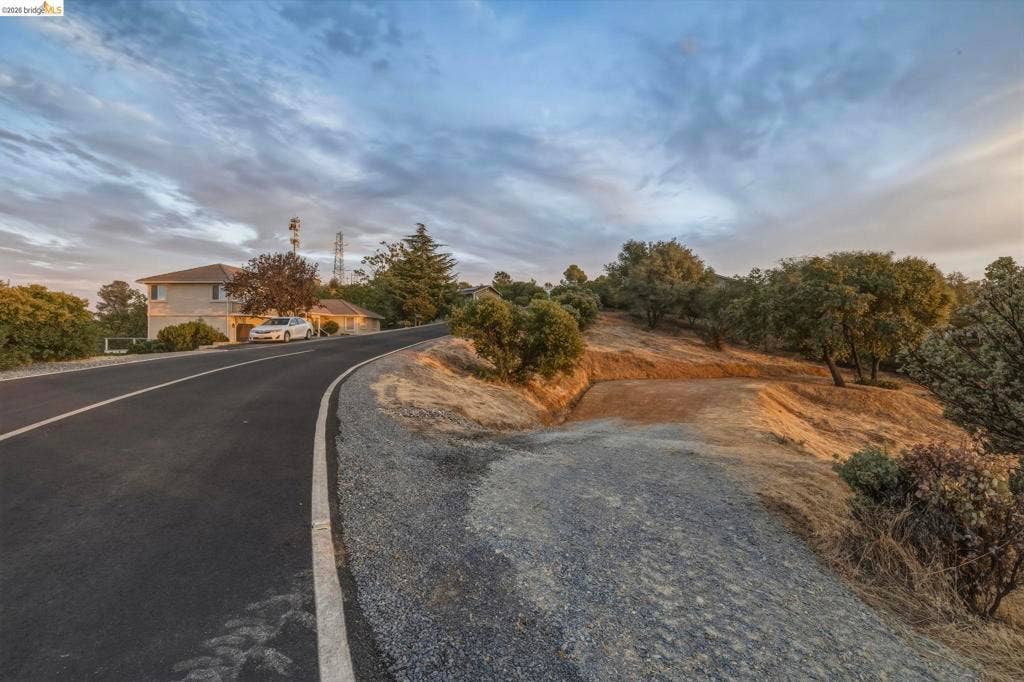 19886 Villa Dr, Sonora, CA 95370 19886 Villa Dr, Sonora, CA 95370