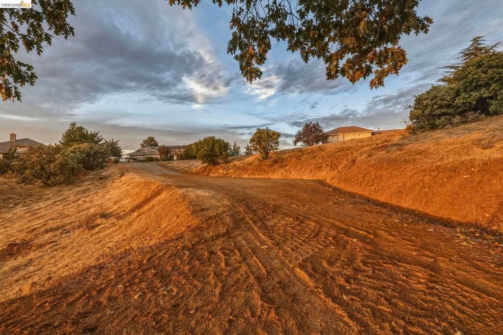 19886 Villa Dr, Sonora, CA 95370 19886 Villa Dr, Sonora, CA 95370
