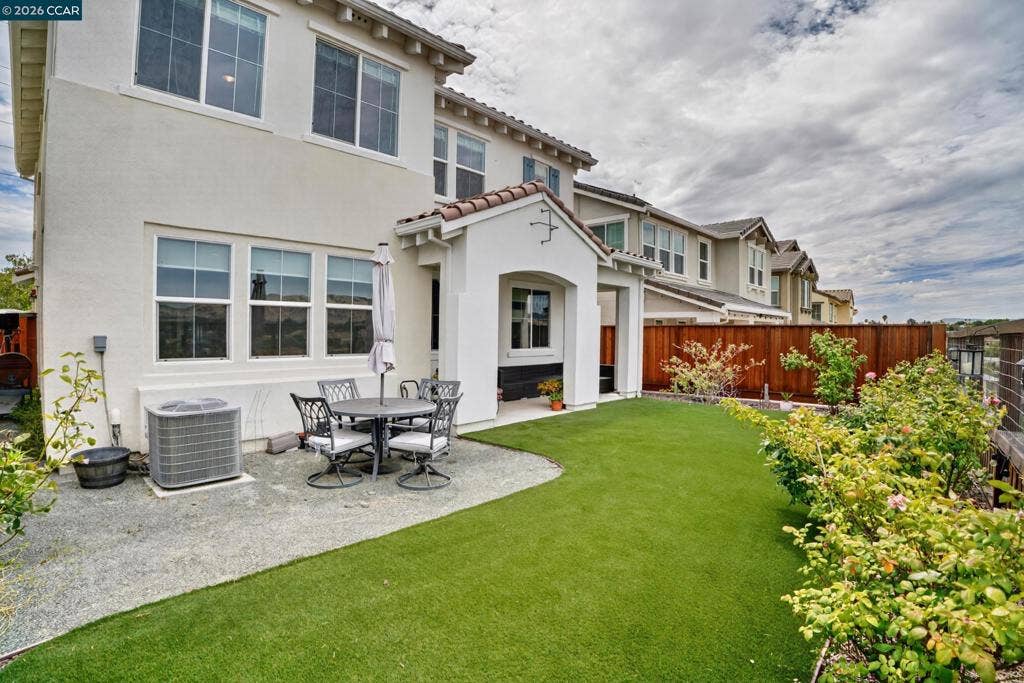 2780 Lily Ct, Antioch, CA 94531 2780 Lily Ct, Antioch, CA 94531