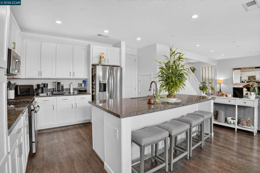 2780 Lily Ct, Antioch, CA 94531 2780 Lily Ct, Antioch, CA 94531