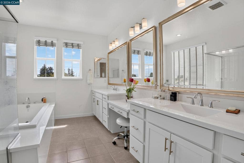 2780 Lily Ct, Antioch, CA 94531 2780 Lily Ct, Antioch, CA 94531