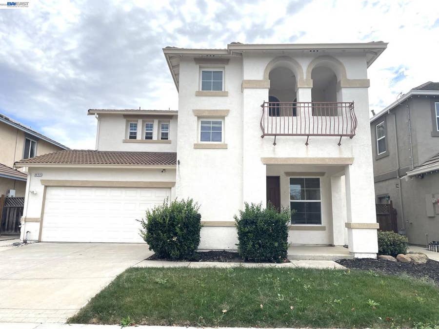 Property photo for 2472 Grant St, Brentwood, CA