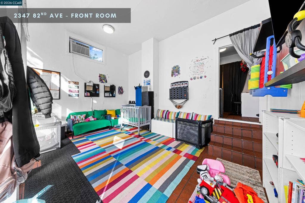 2353 82nd Ave, Oakland, CA 94605 2353 82nd Ave, Oakland, CA 94605
