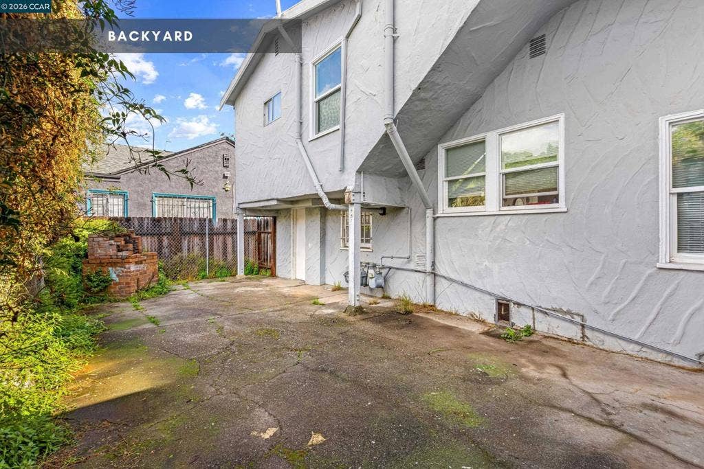 2353 82nd Ave, Oakland, CA 94605 2353 82nd Ave, Oakland, CA 94605